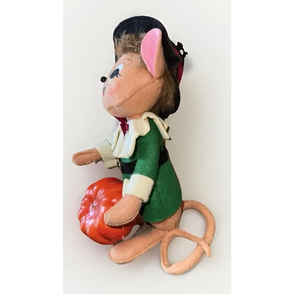 Annalee 7” Pilgrim Boy Mouse with Pumpkin Fall Autumn Harvest Vintage